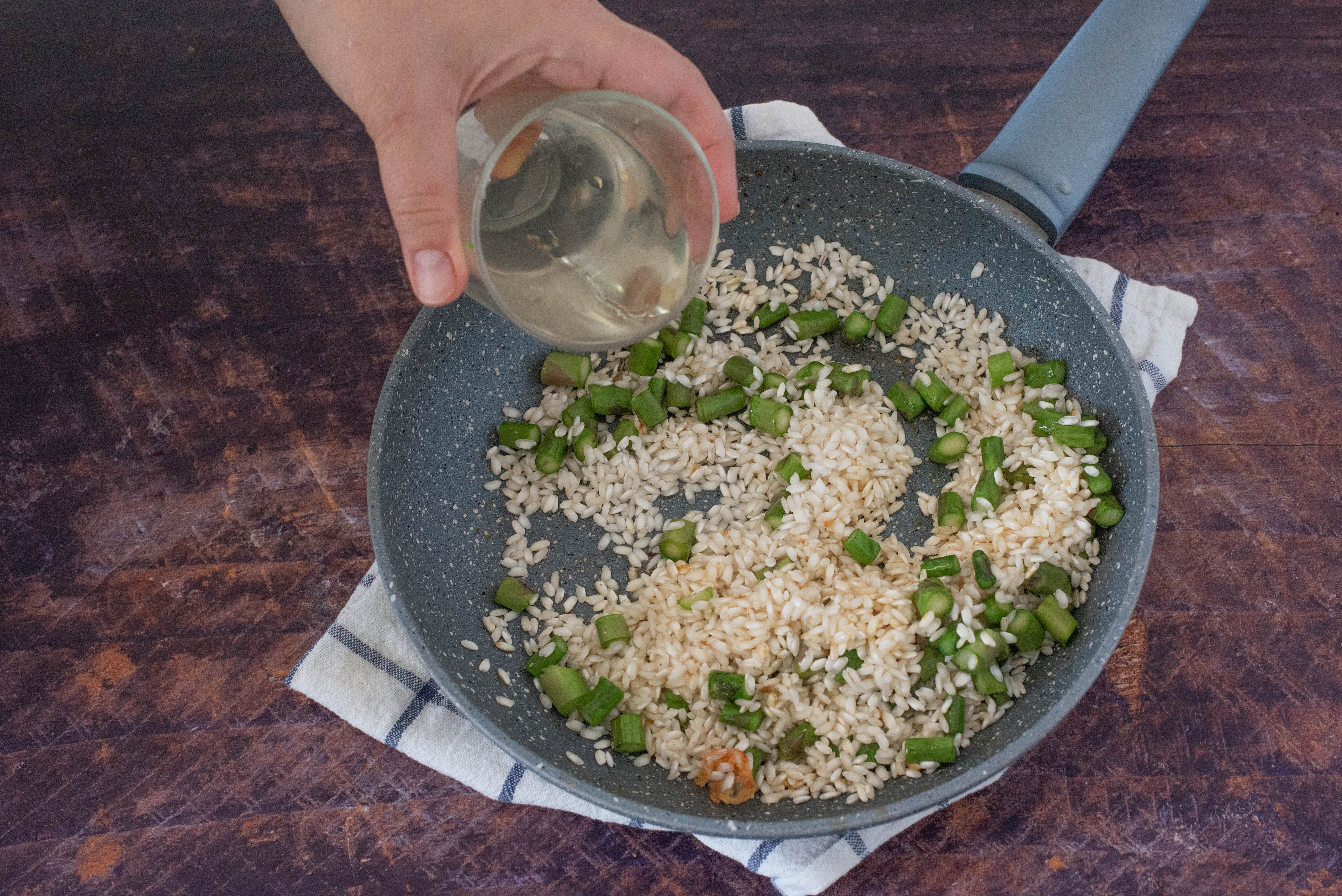 Risotto gamberi, asparagi e zafferano