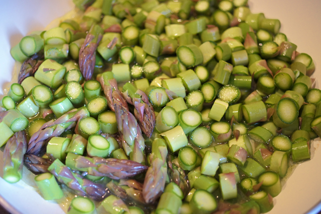 Rosolare gli asparagi