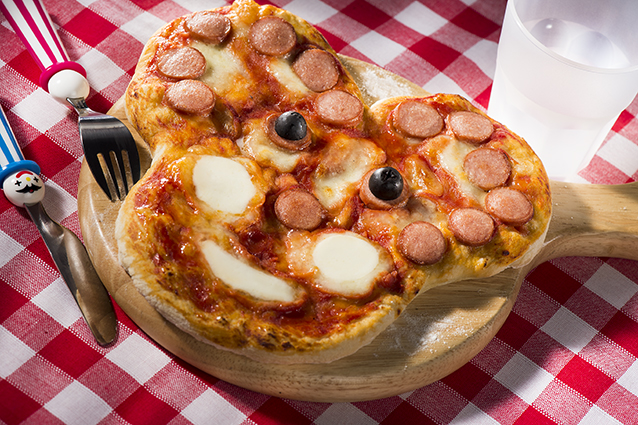 Pizza Würstel