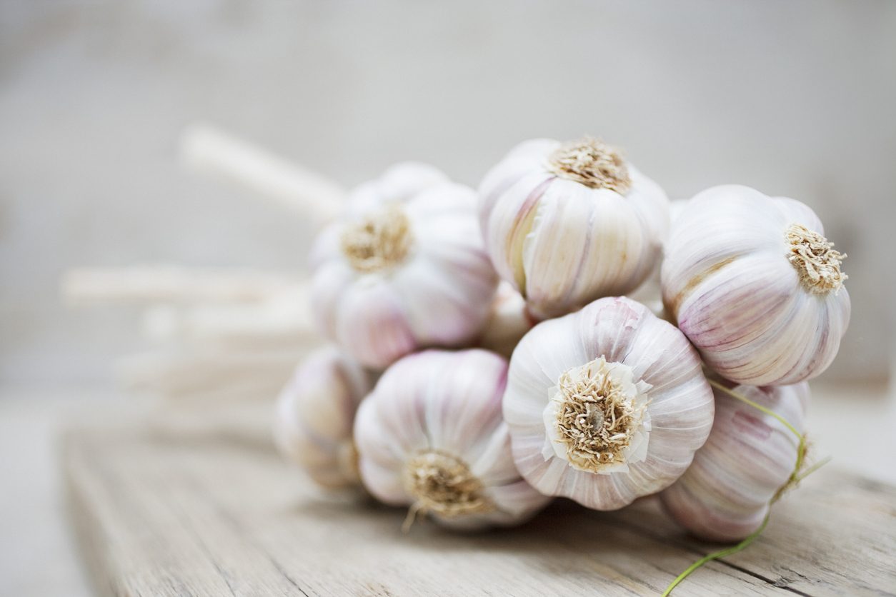 10-cibi-che-aiutano-le-difese-immunitarie- aglio