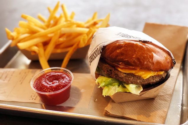 Impossible burger: l'hamburger vegano identico alla carne