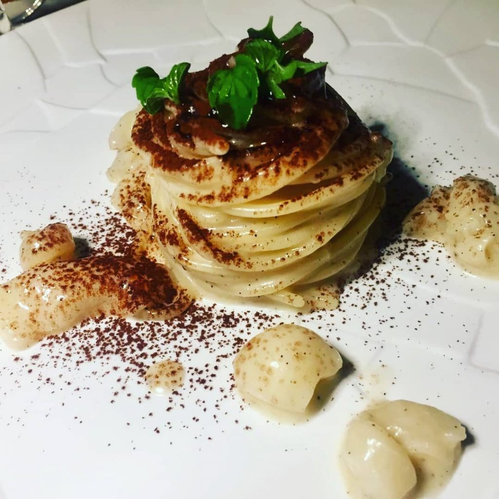 spaghetti-gronchi-villa-grey