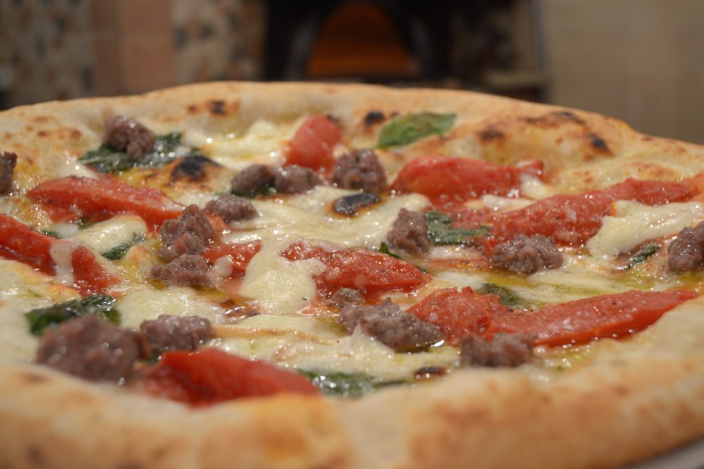PIZZA-CAPODIMONTE-enzo-coccia