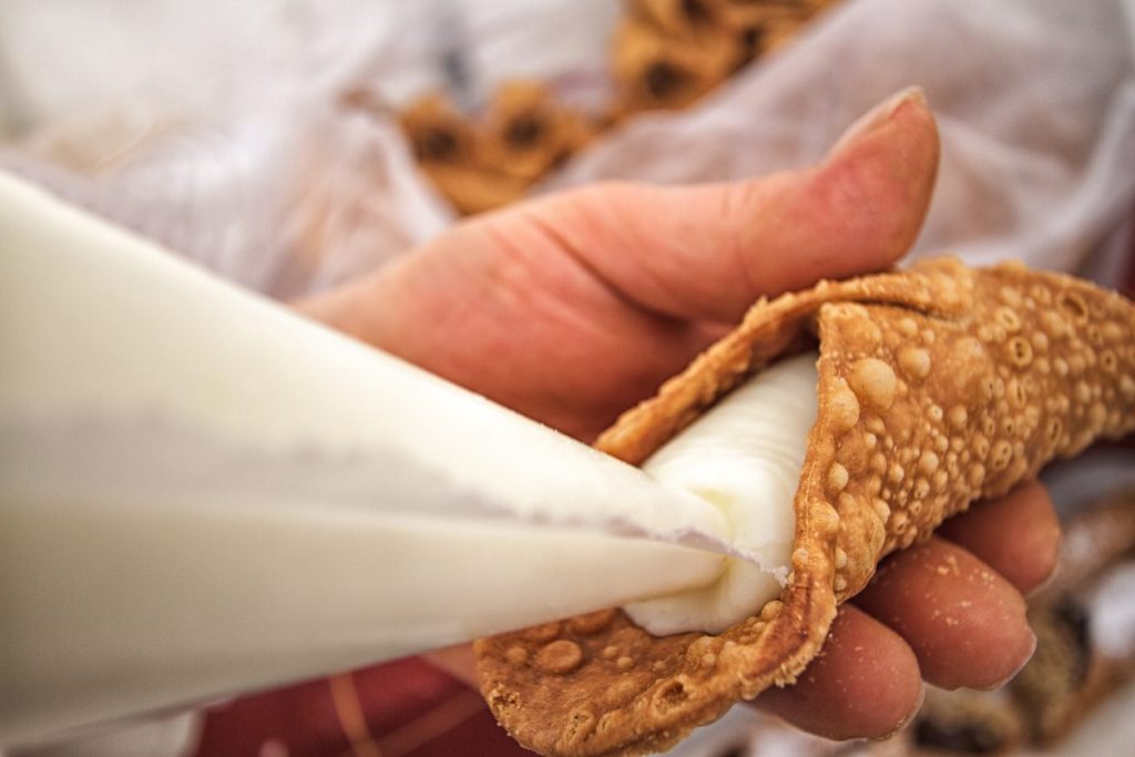 cannolo-siciliano-ruggero