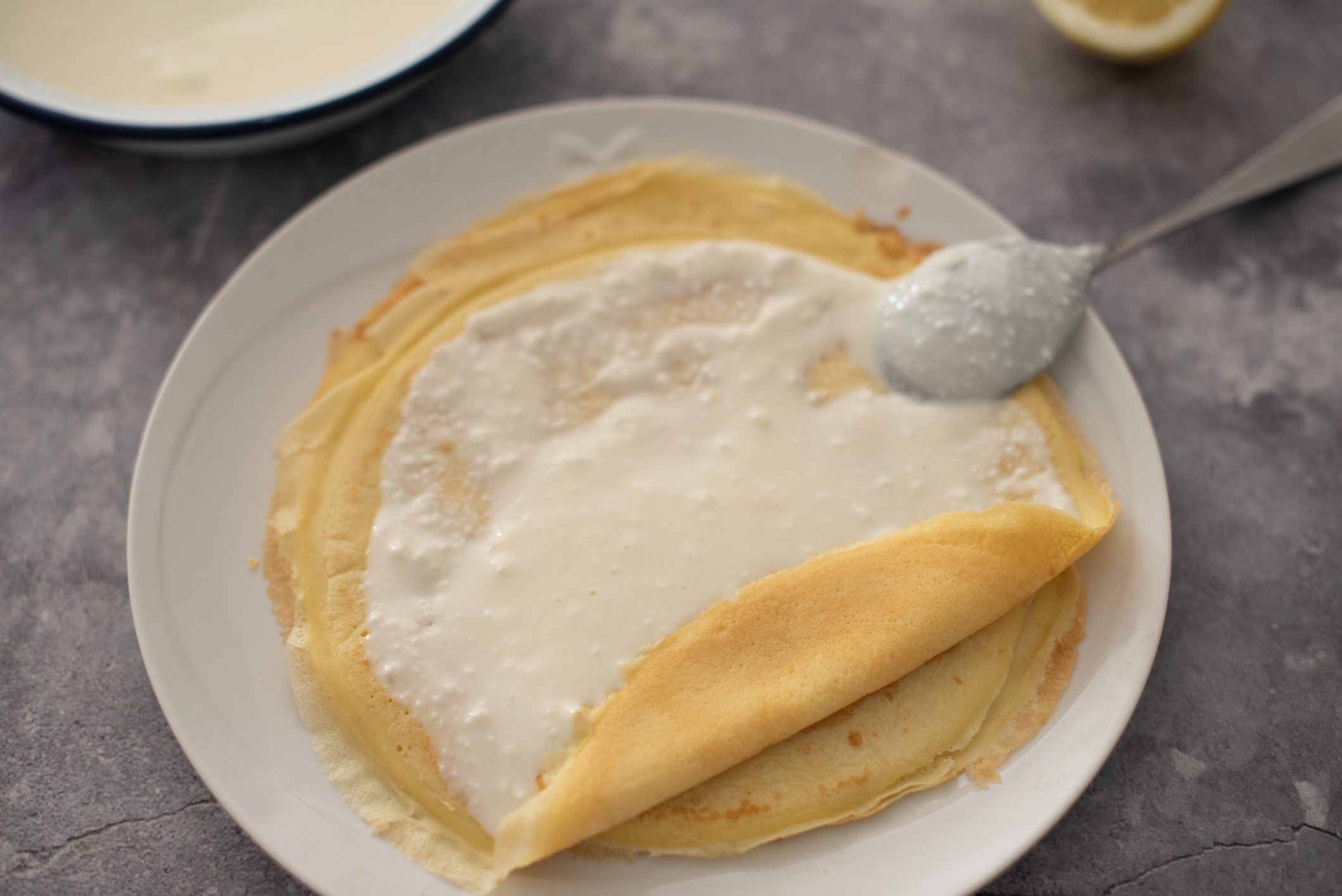 Crêpes ricotta e limone: la ricetta golosa e fresca alternativa alle crêpes classiche
