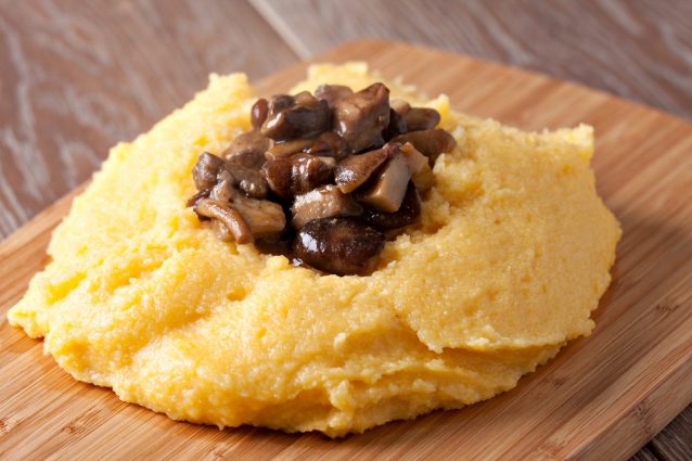Polenta: storia, tipologie e indirizzi per gustarla al meglio