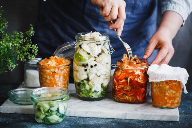 8 alimenti fermentati che migliorano la digestione