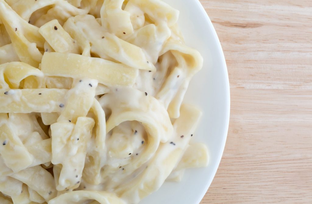 fettuccine-alfredo