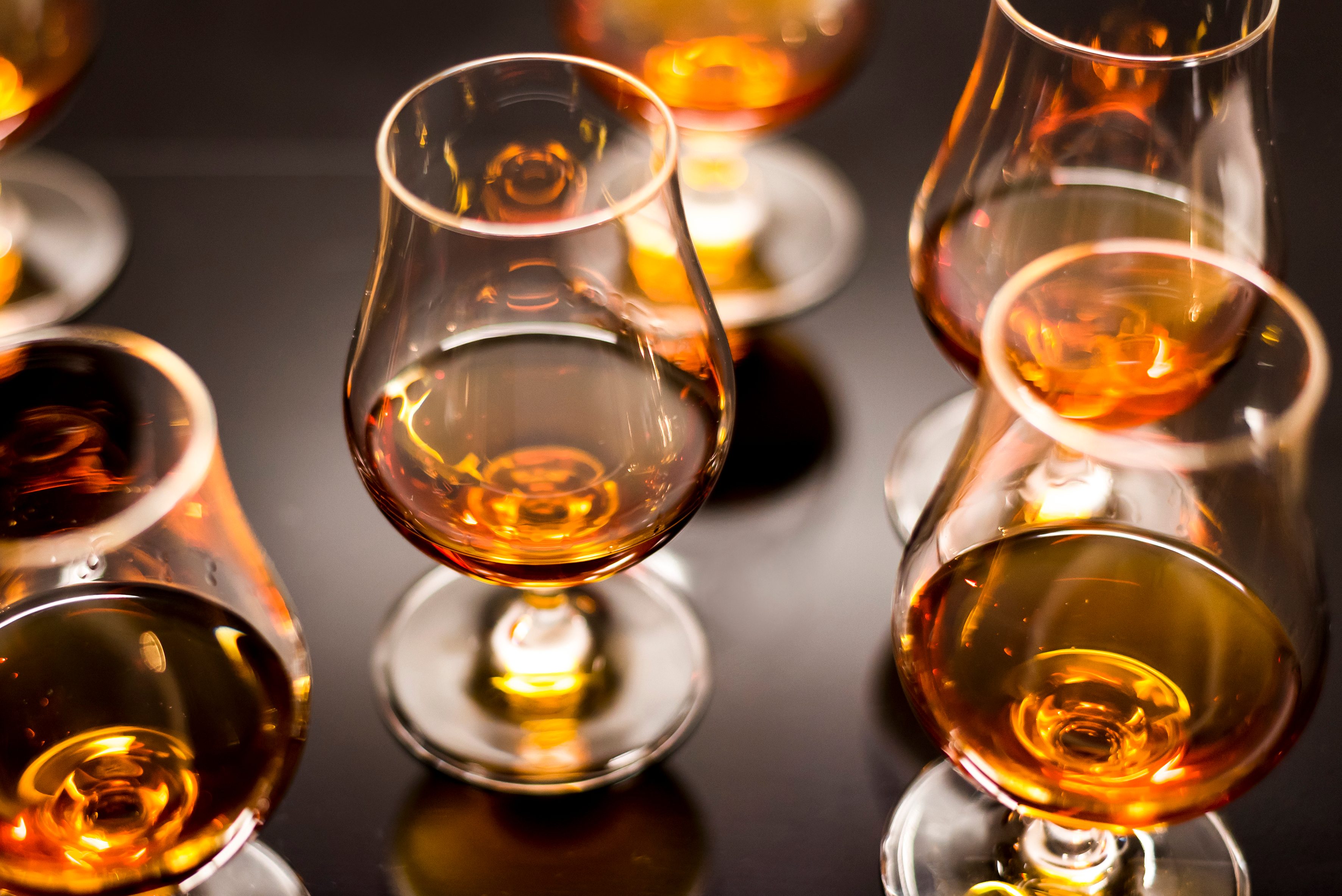 Rum cos'è, come si fa, la storia e quali sono i migliori
