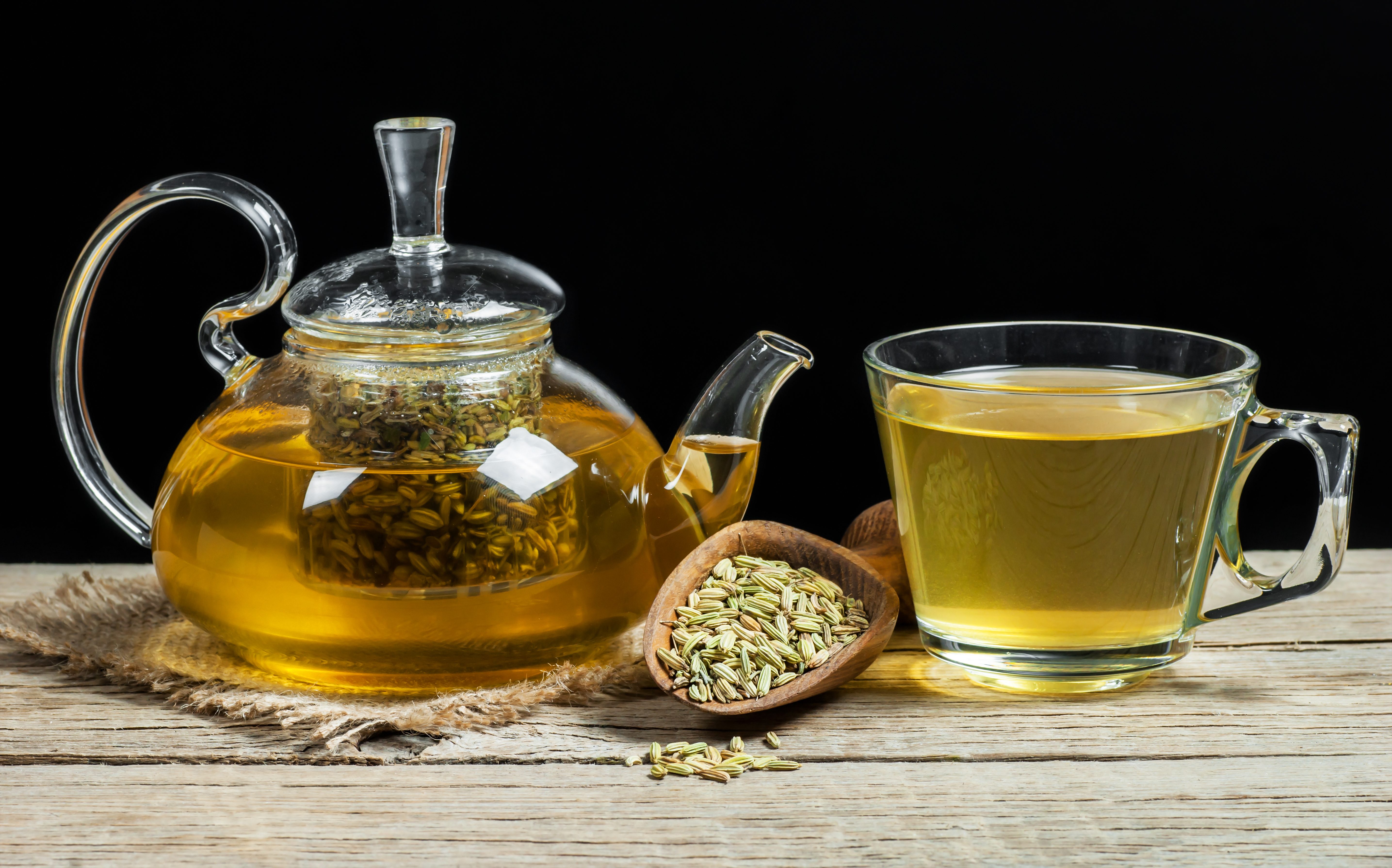Tisane digestive, rimedi naturali: la tisana al finocchio