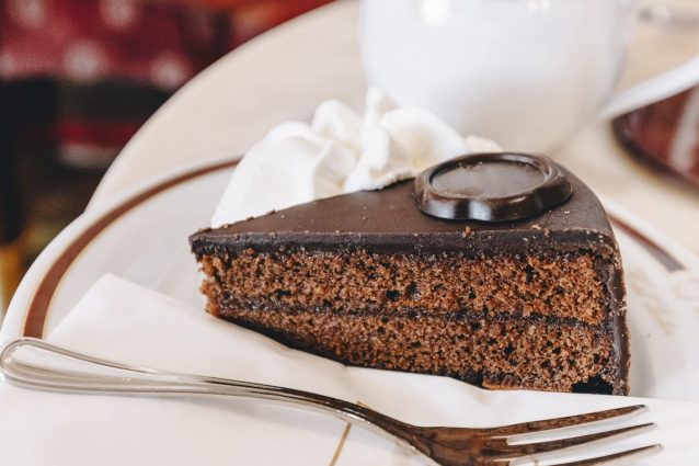 Storia e origini della torta Sacher