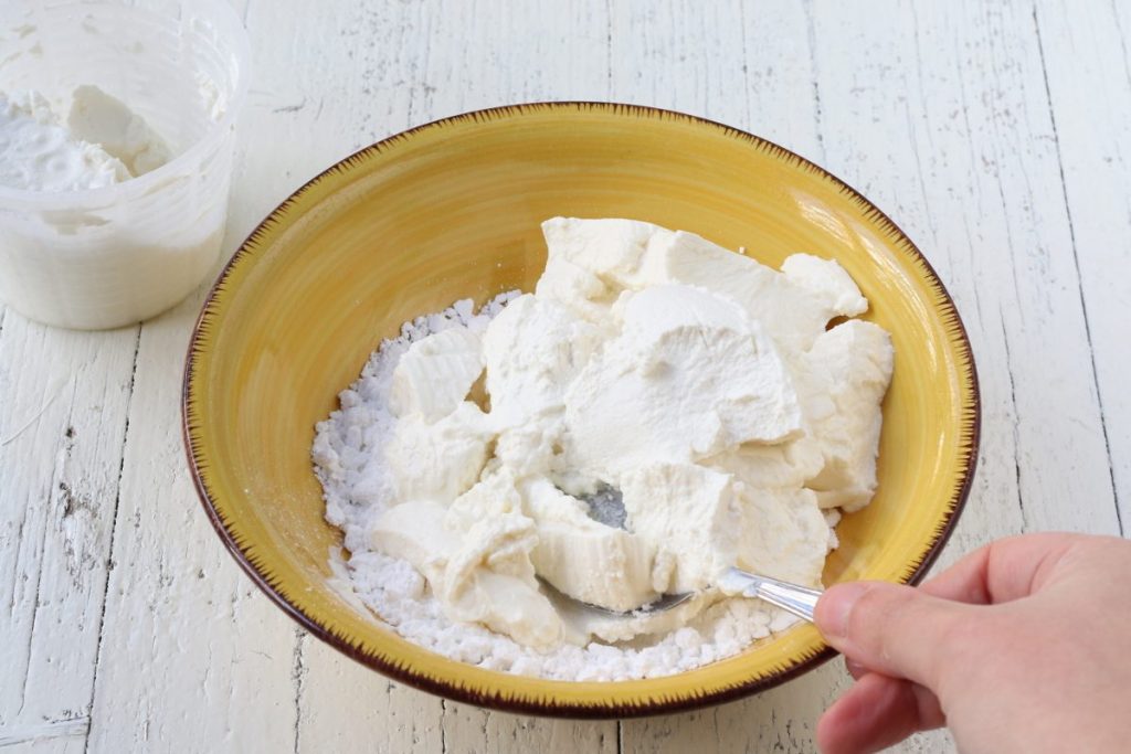 Farcitura della torta Fedora