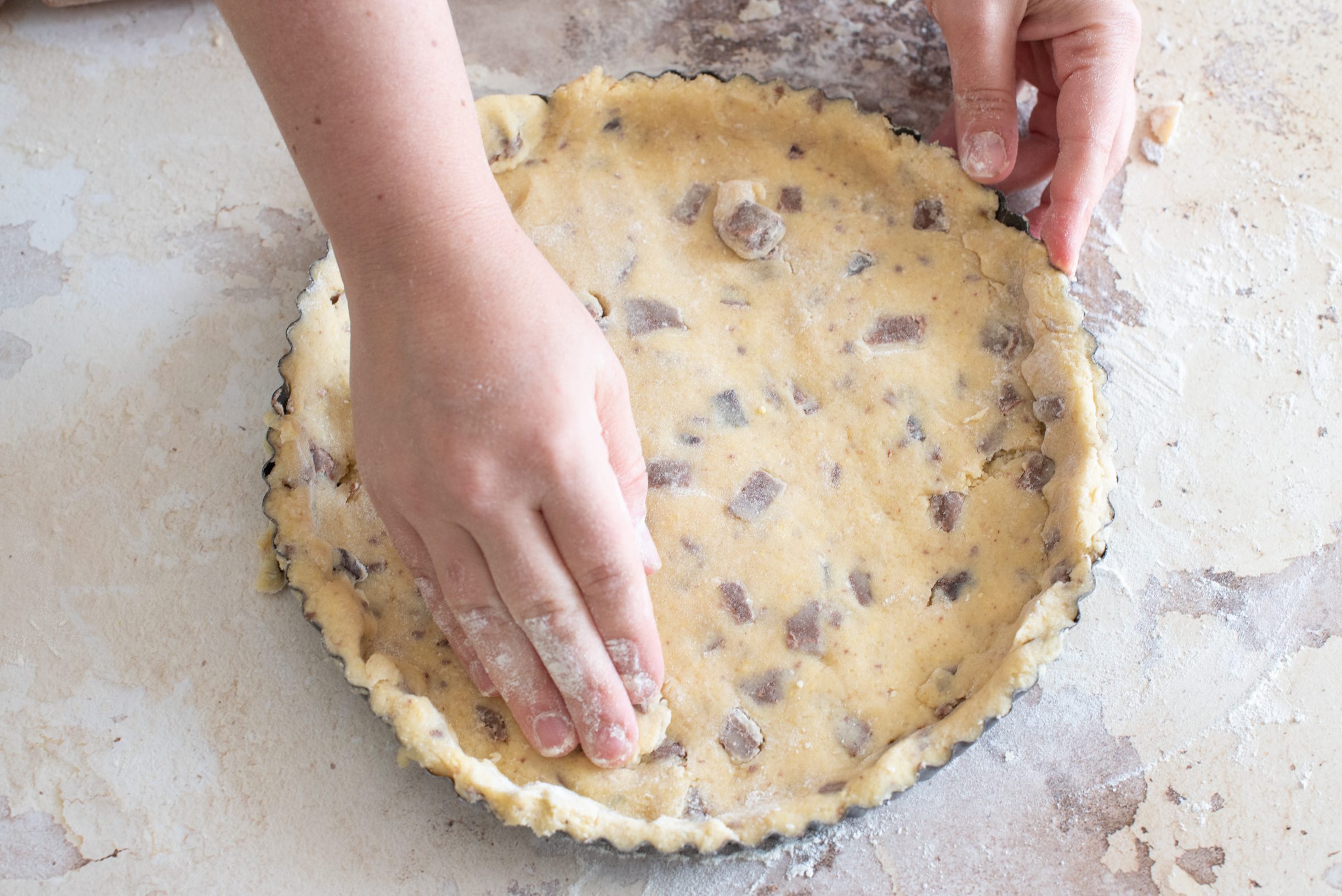 crostata biscottata al cioccolato