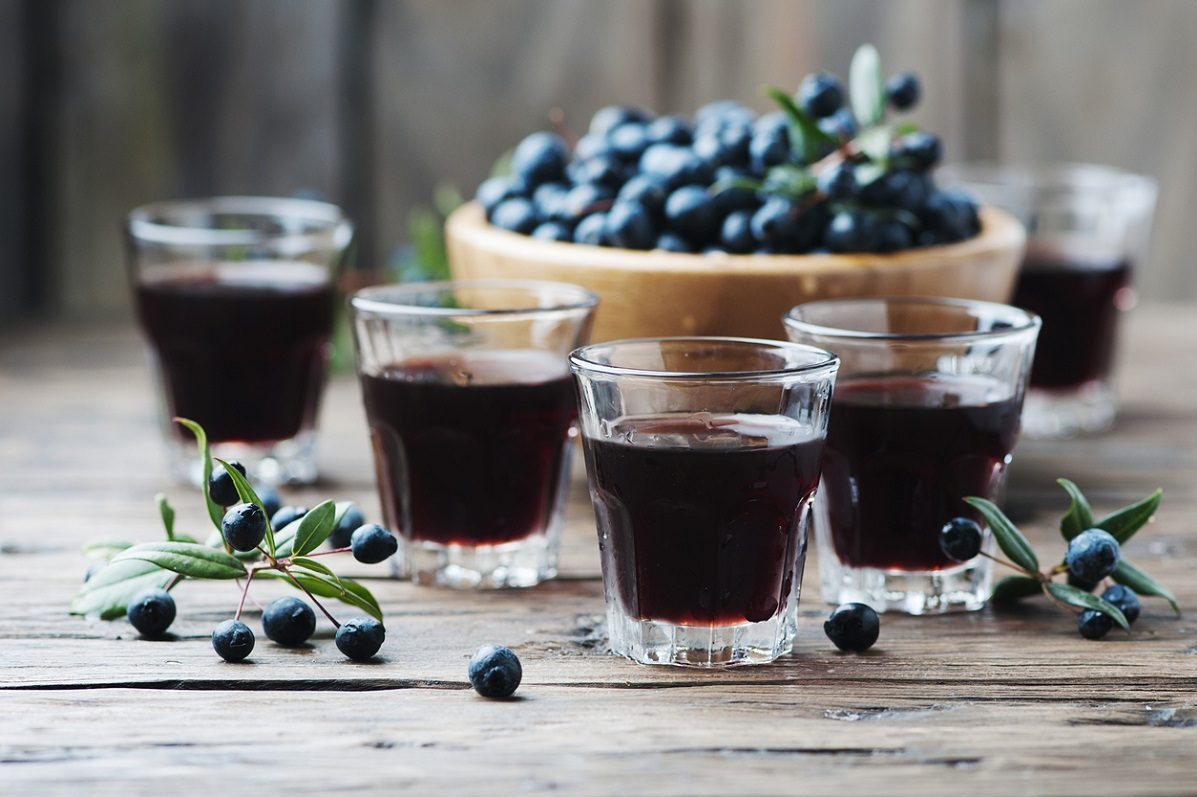 piatti cucina sarda: liquore mirto