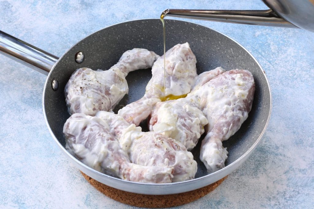 cuocere il pollo