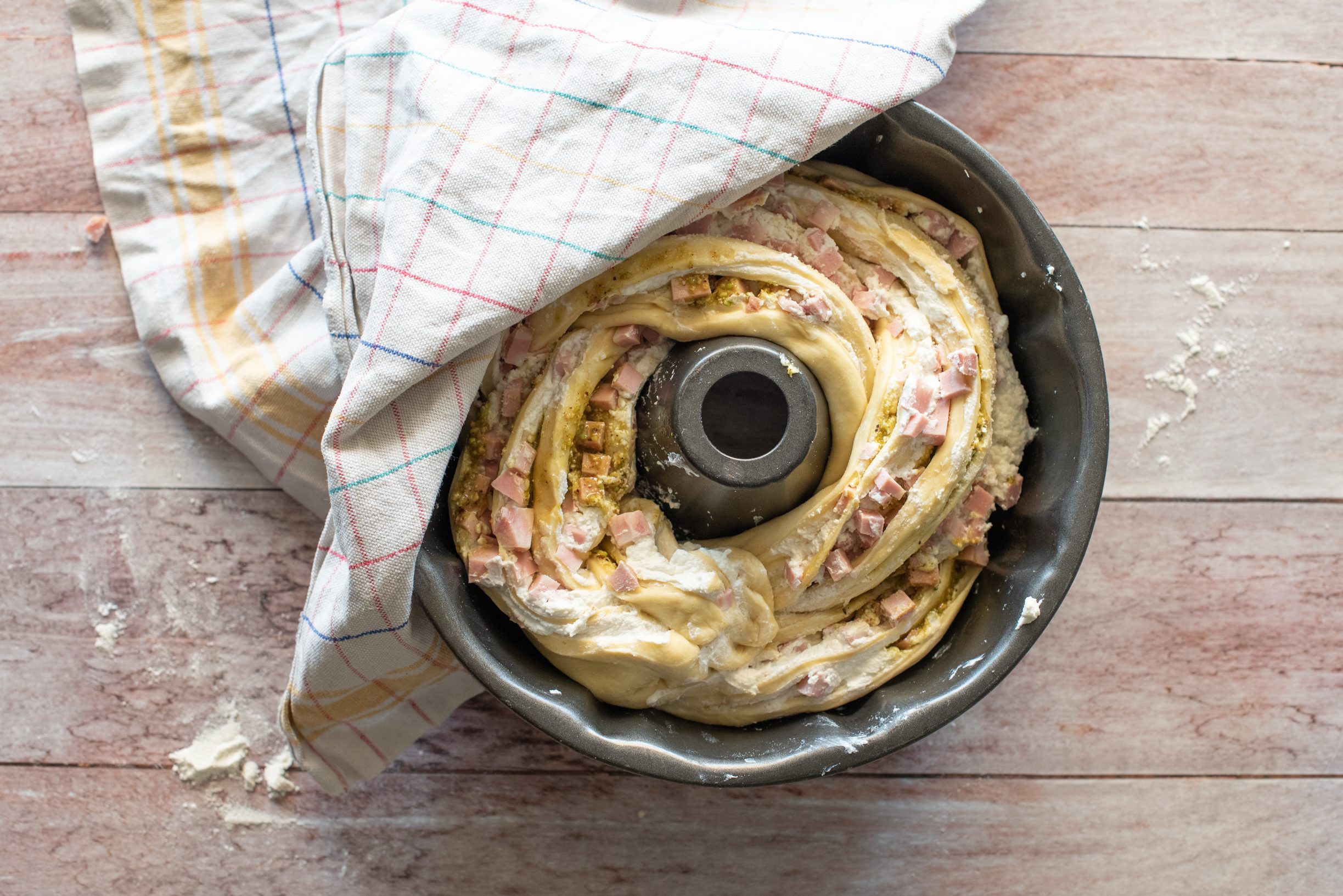 ciambella ricotta e mortadella