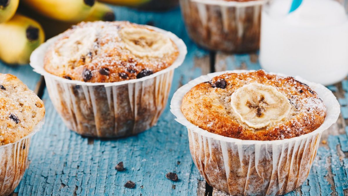 Muffin Alla Banana E Cioccolato La Ricetta Dei Dolcetti Morbidi E Golosi