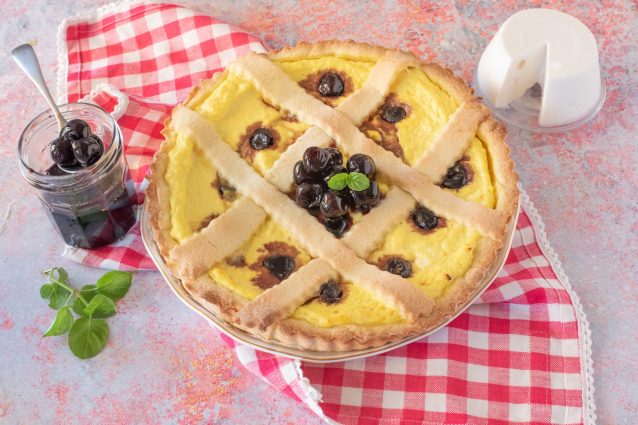 crostata ricotta e amarene