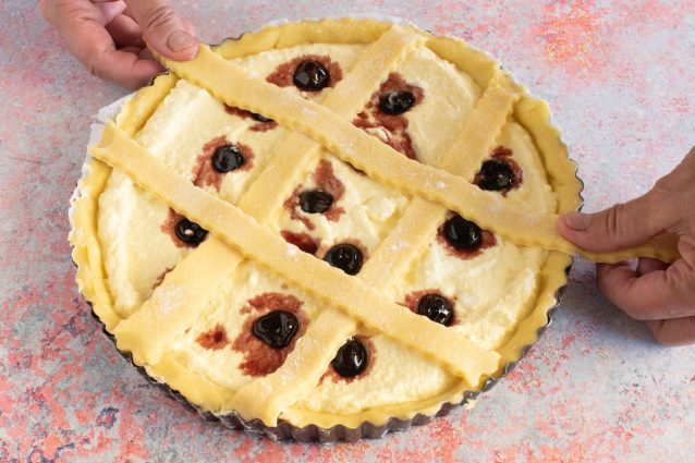crostata ricotta e amarene