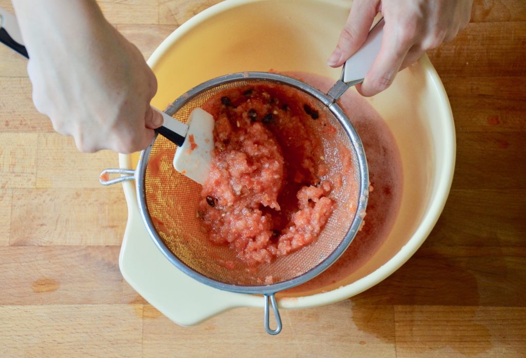 Gazpacho_all__anguria_6_setacciare
