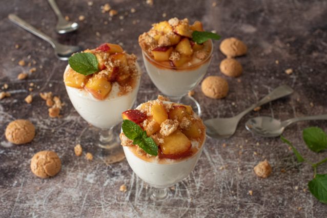 mousse di yogurt e pesche