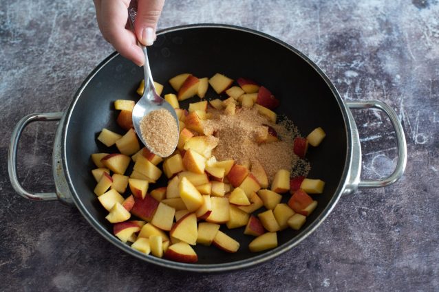 mousse di yogurt e pesche