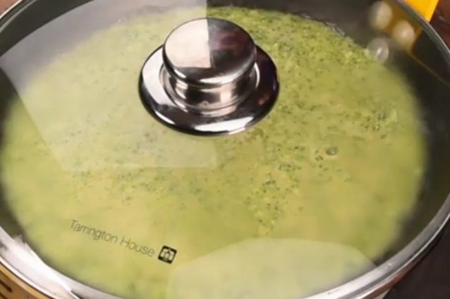 Frittata di broccoli: la ricetta del secondo piatto ...