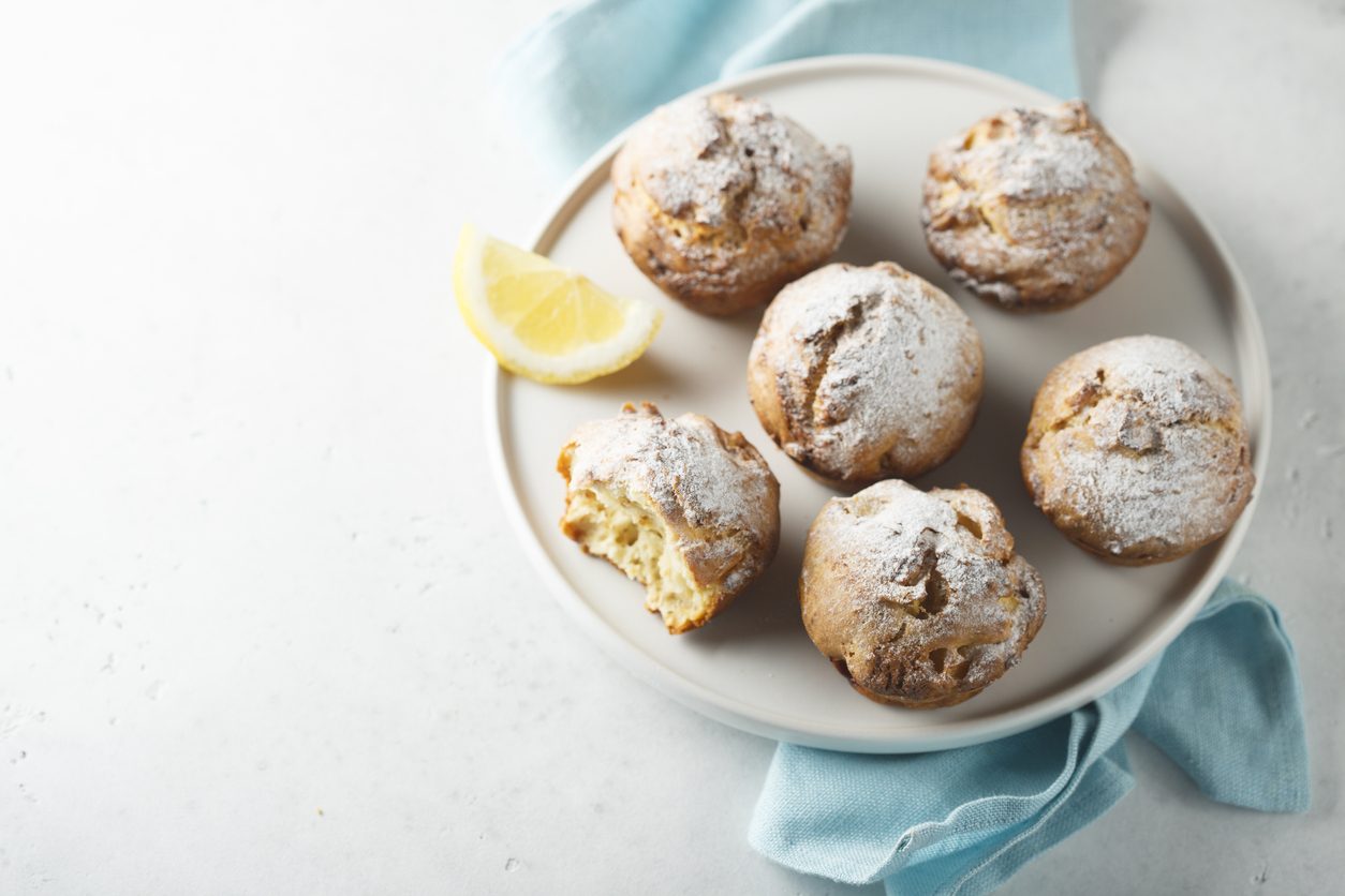 Muffin ricotta e limone: la ricetta delle tortine soffici e profumate