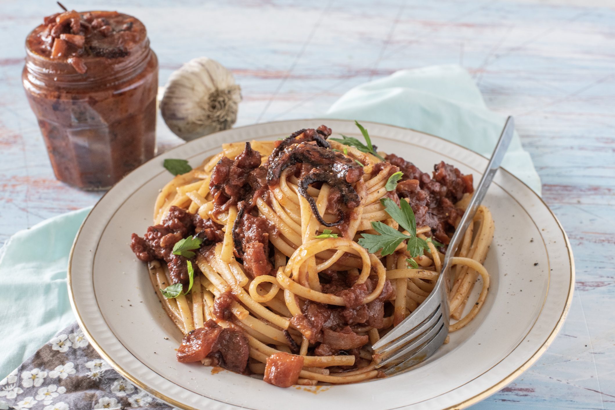linguine con ragù di polpo