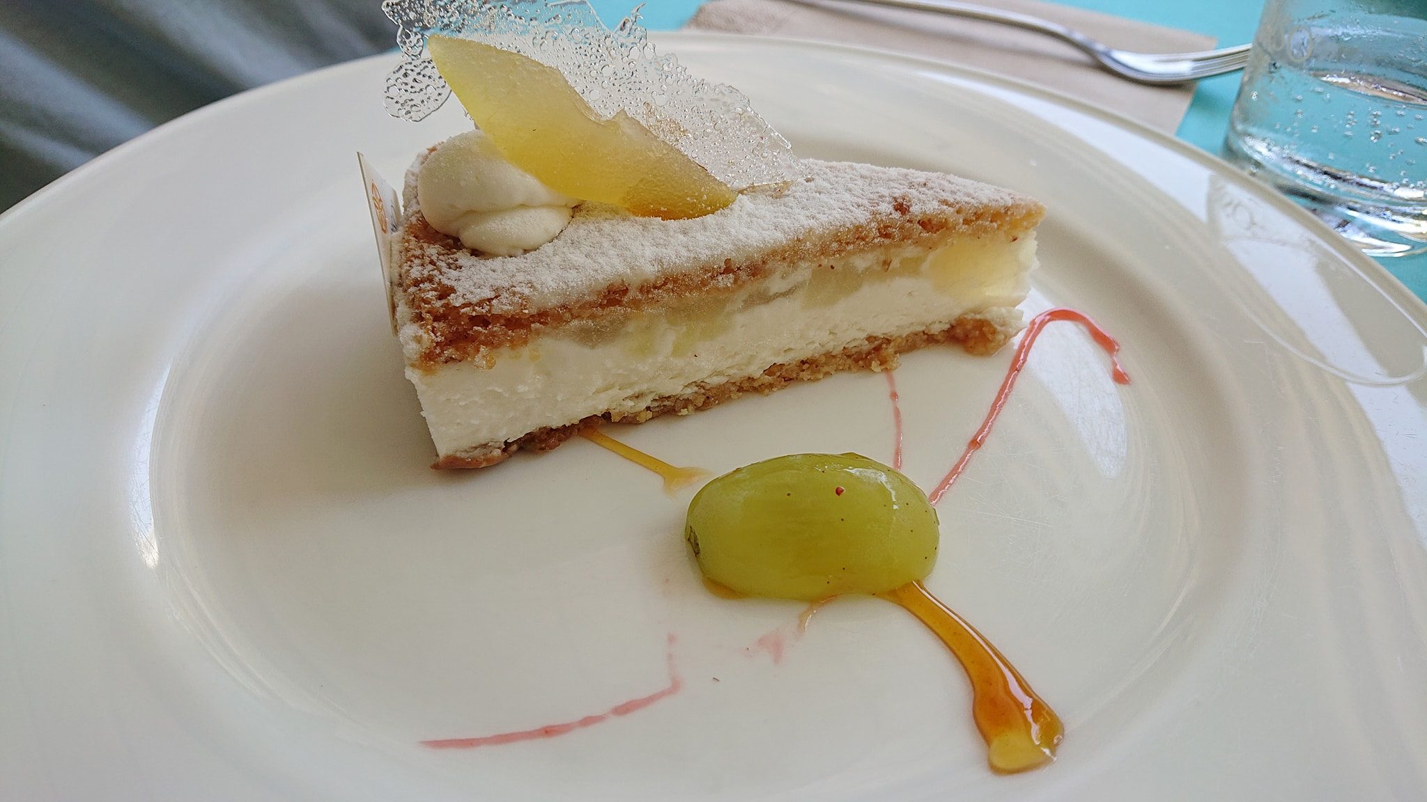 La celebre ricotta e pere di Sal De Riso