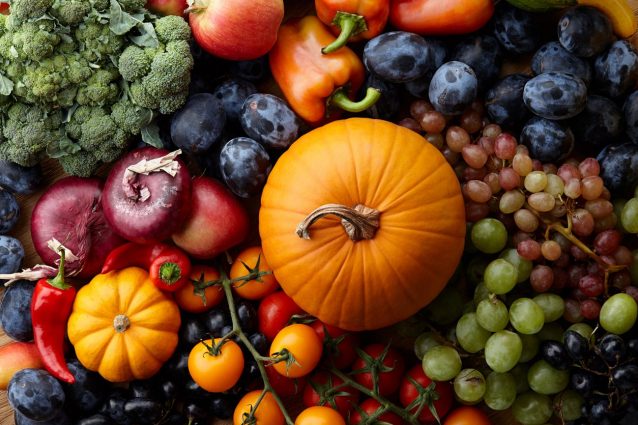 Cosa comprare al mercato a ottobre: verdura, frutta e pesce di stagione