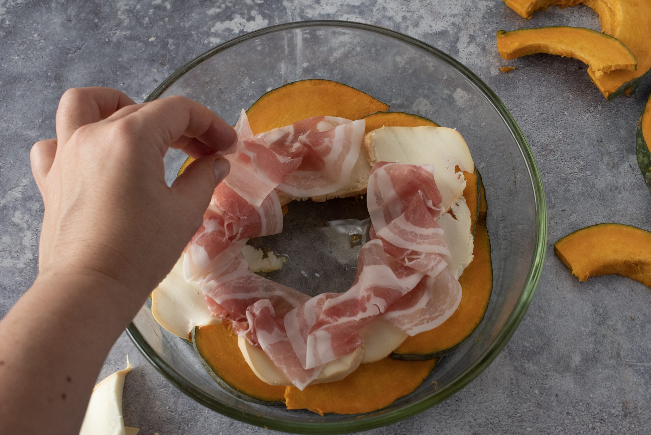 zucca gratinata con pancetta e scamorza