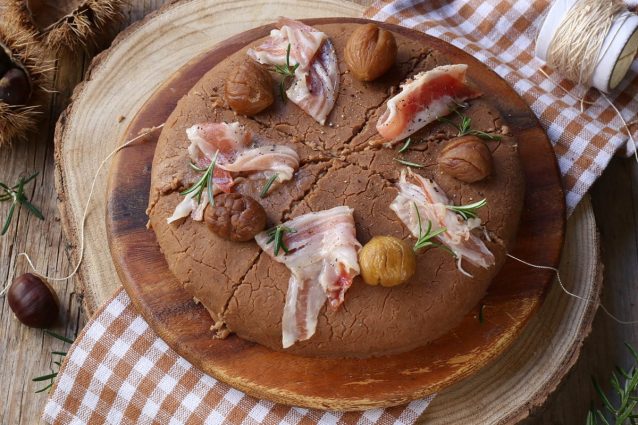 Polenta di castagne: la ricetta del piatto ricco e sostanzioso