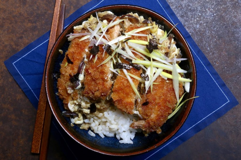 11_katsudon pronto__katsudon©Gooduria lab