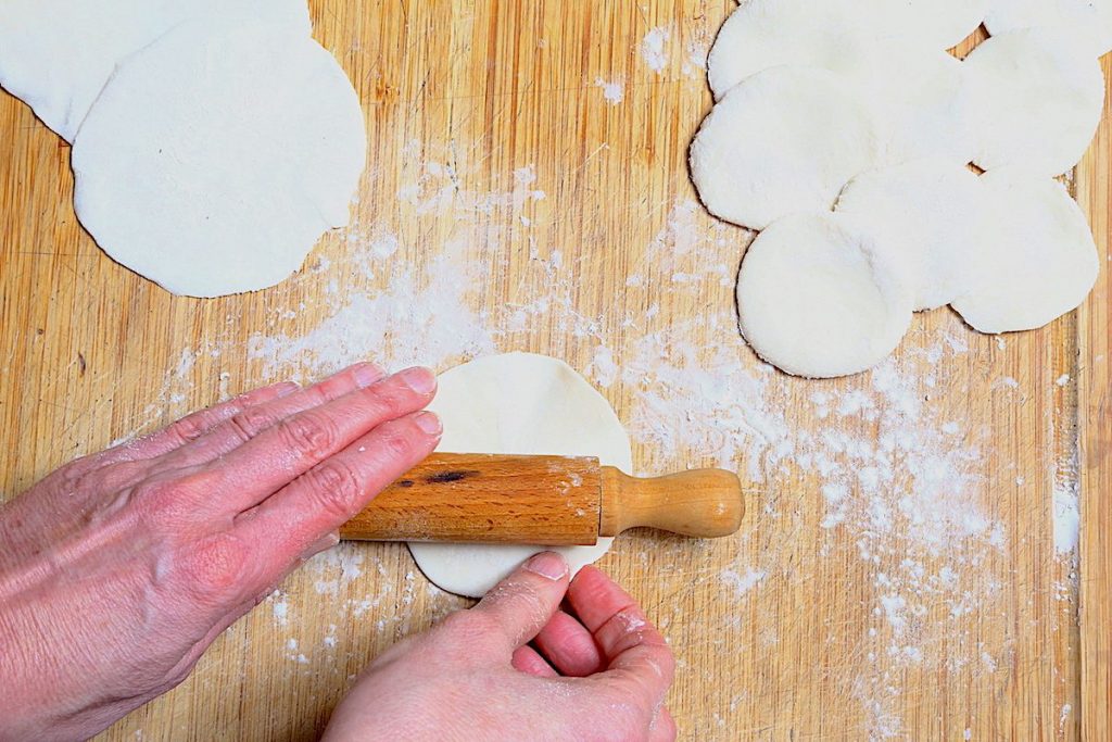 13_stendere dischi pasta_gyoza©Gooduria lab
