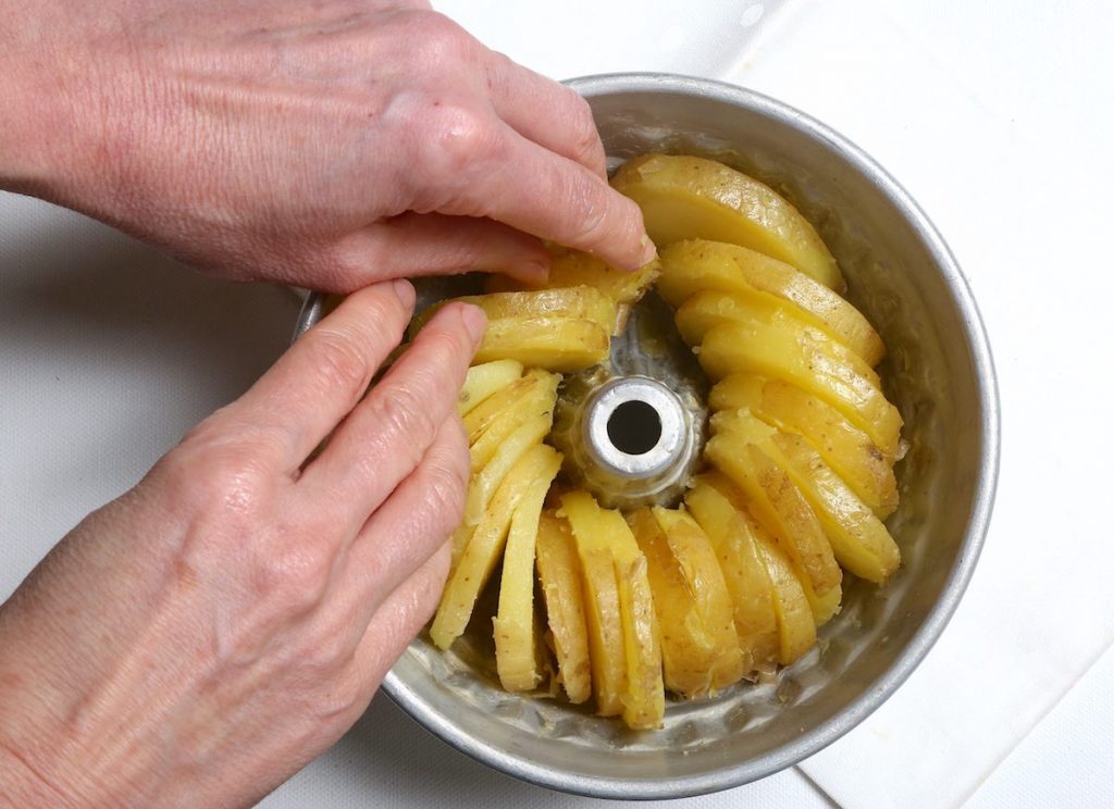 6_distribuire patate_patate in teglia @ gooduria lab
