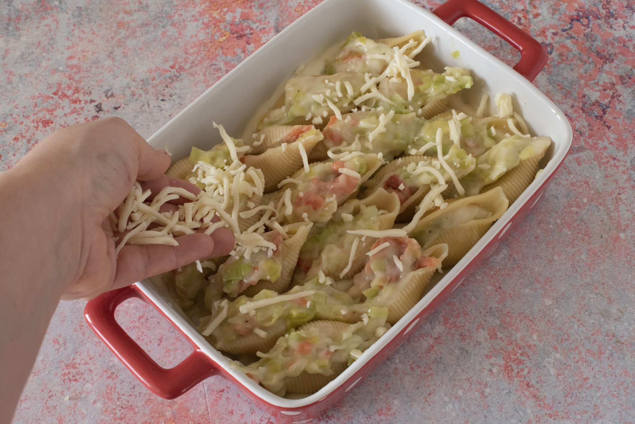conchiglioni porri e salmone
