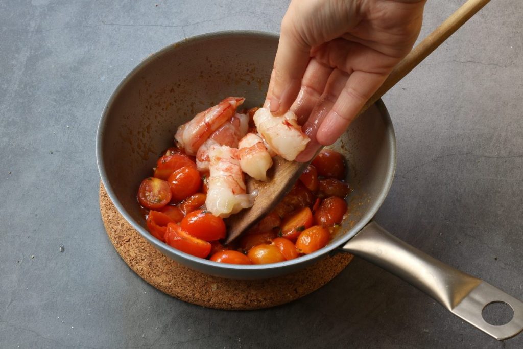 fare il sugo di gamberi