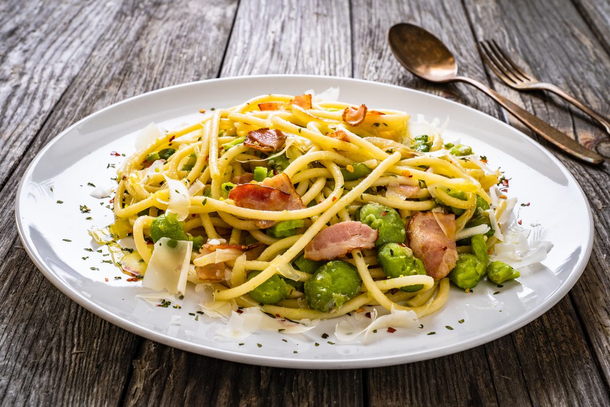 Pasta fave e pancetta la ricetta del primo piatto primaverile semplice