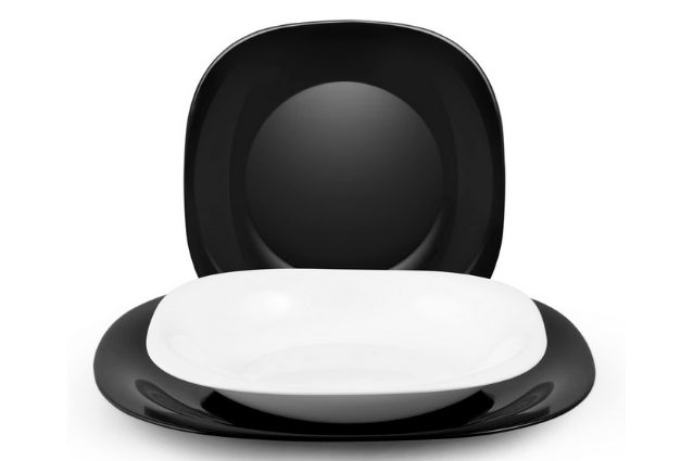 servizio di piatti eleganti