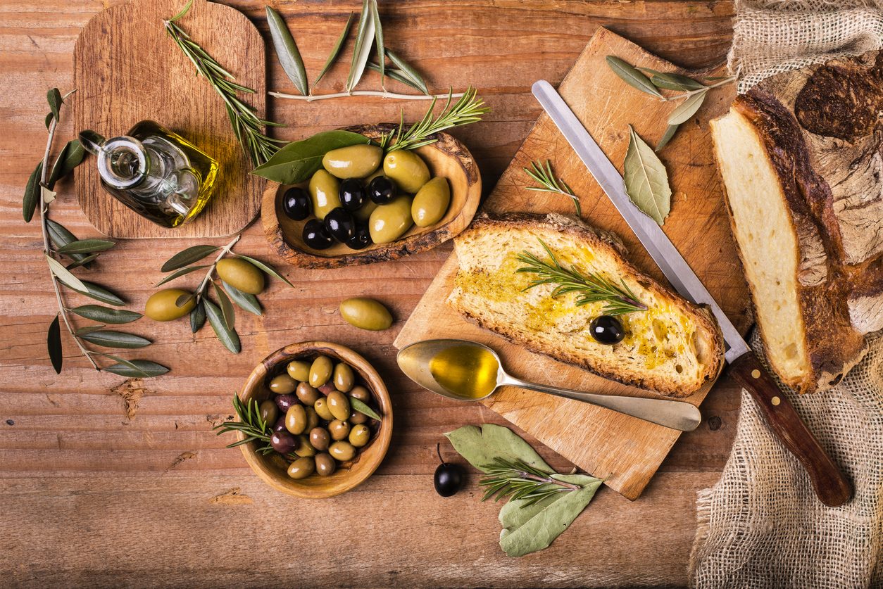 olio extravergine: proprietà e usi