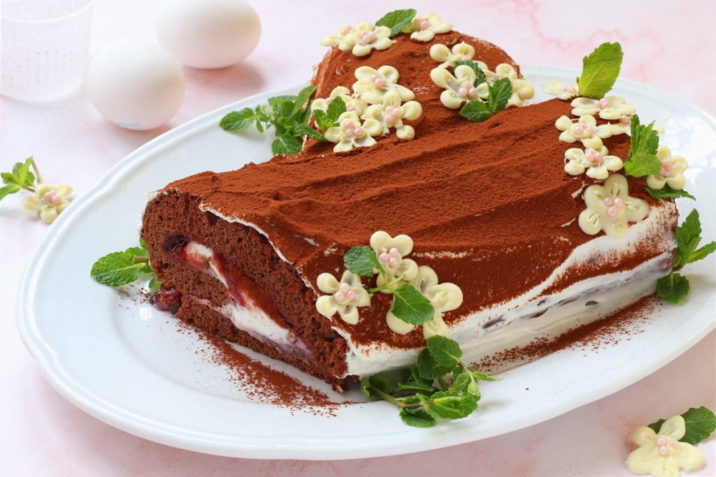 servire tronchetto di Pasqua