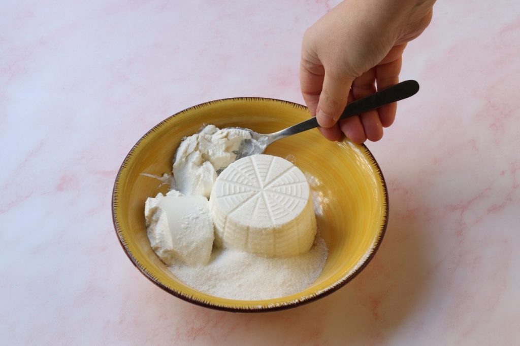 fare la crema di ricotta