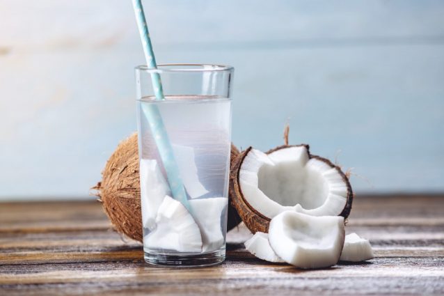 Come usare la noce di cocco: acqua di cocco