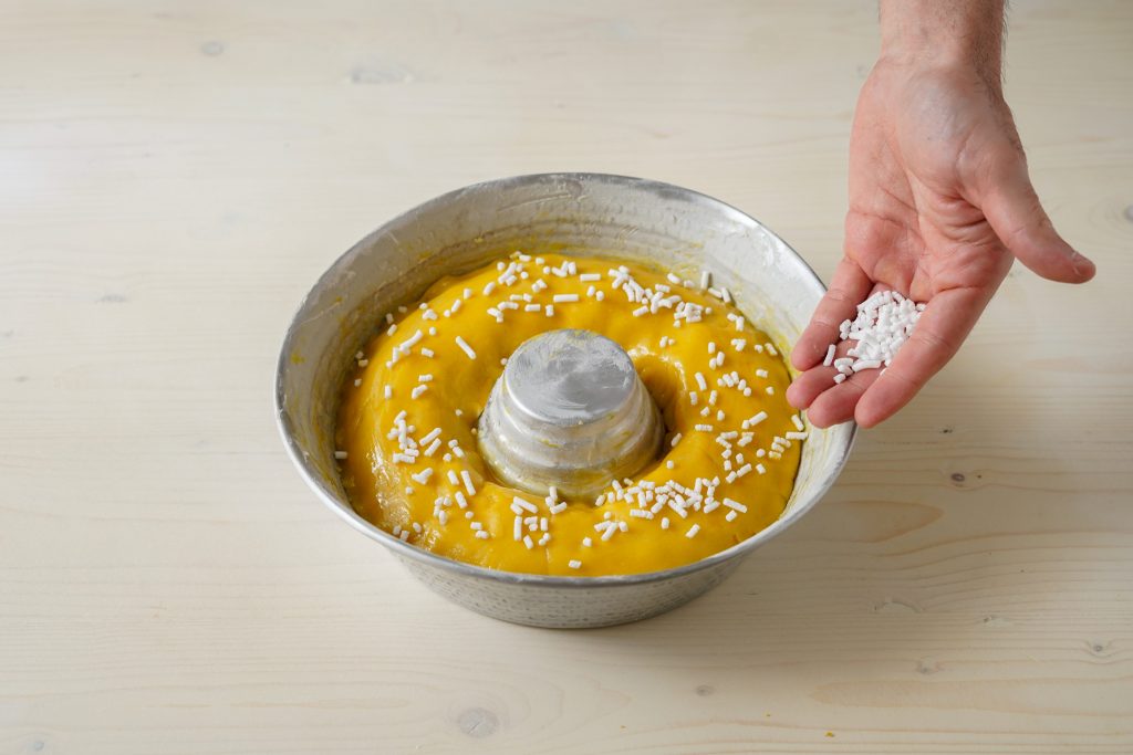 ricoprire con zuccherini