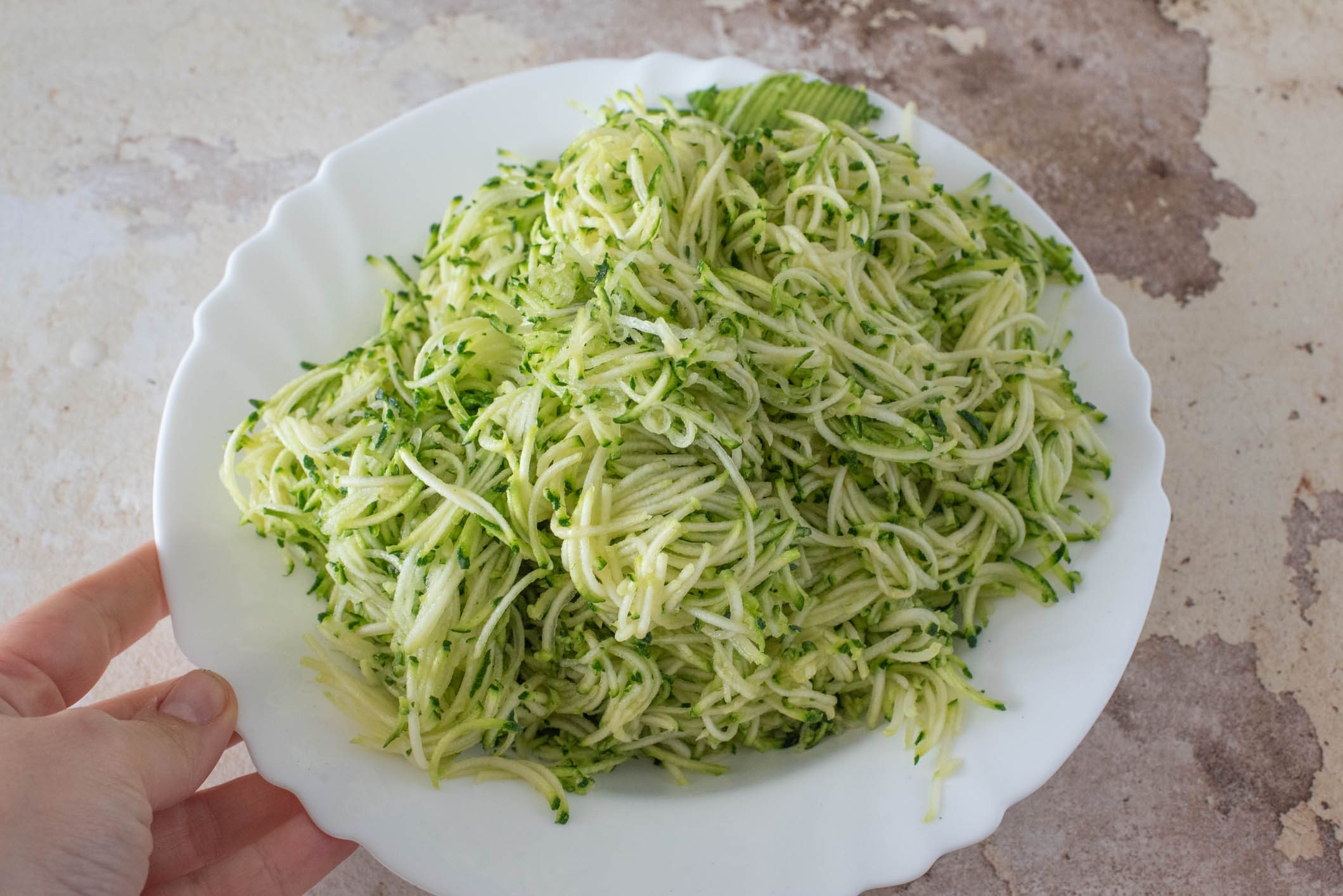 Rotolo di crespelle con zucchine