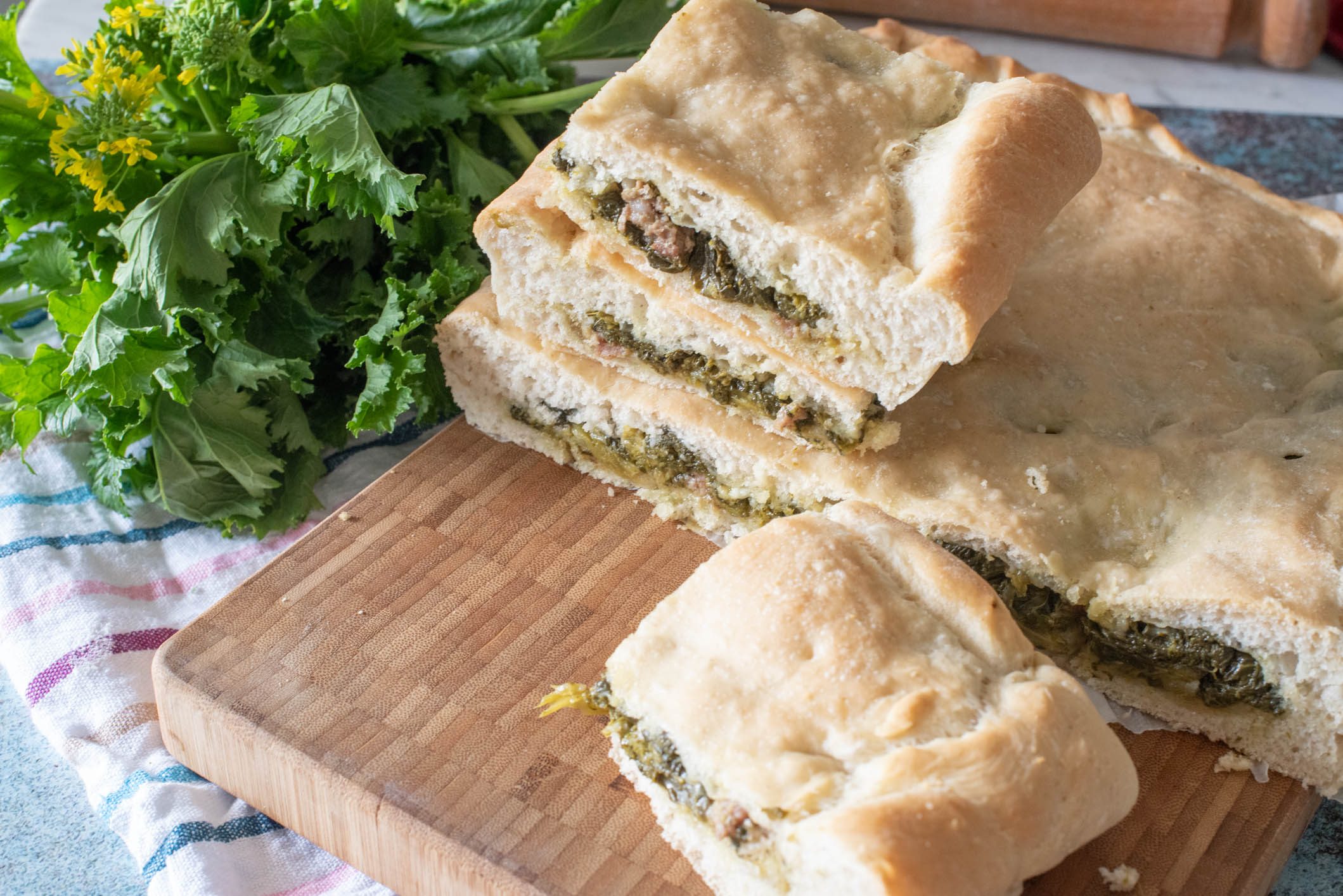 Focaccia con cime di rapa