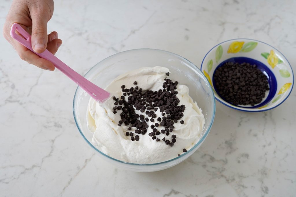 aggiungere gocce di cioccolato