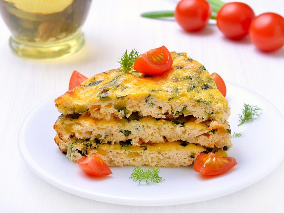 Frittata Di Zucchine E Cipolle La Ricetta Del Secondo Piatto Semplice E Gustoso
