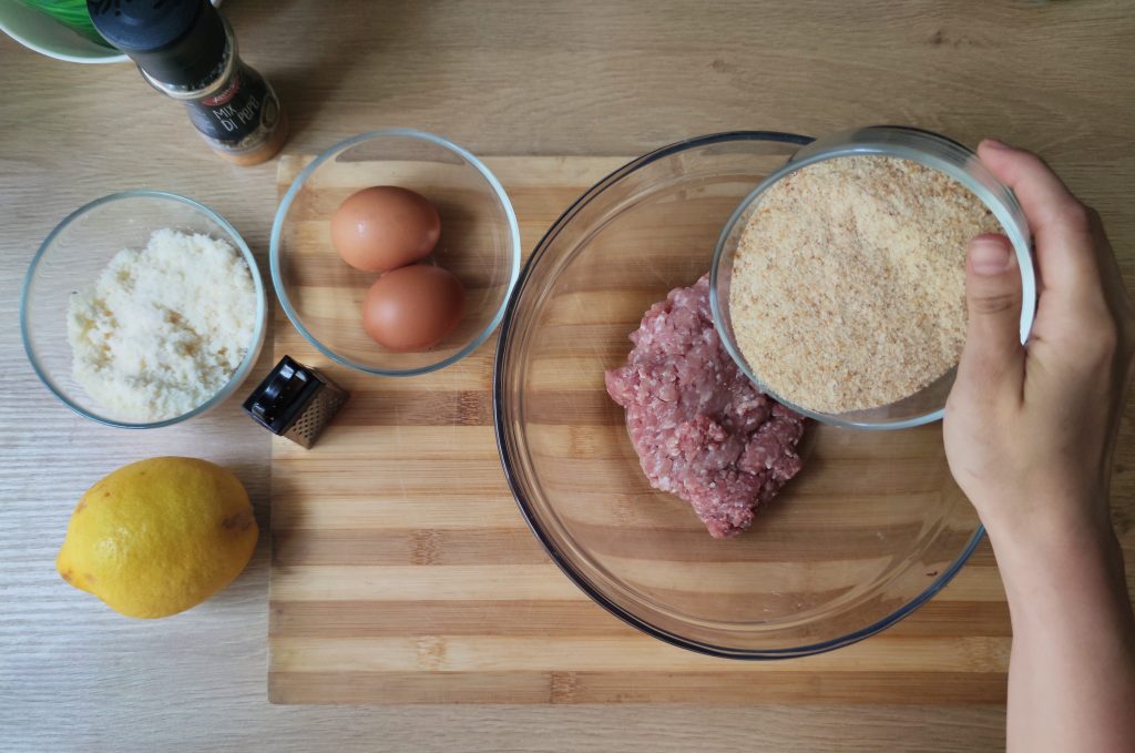 Polpette_di_pollo_al_limone_panegrattugiato